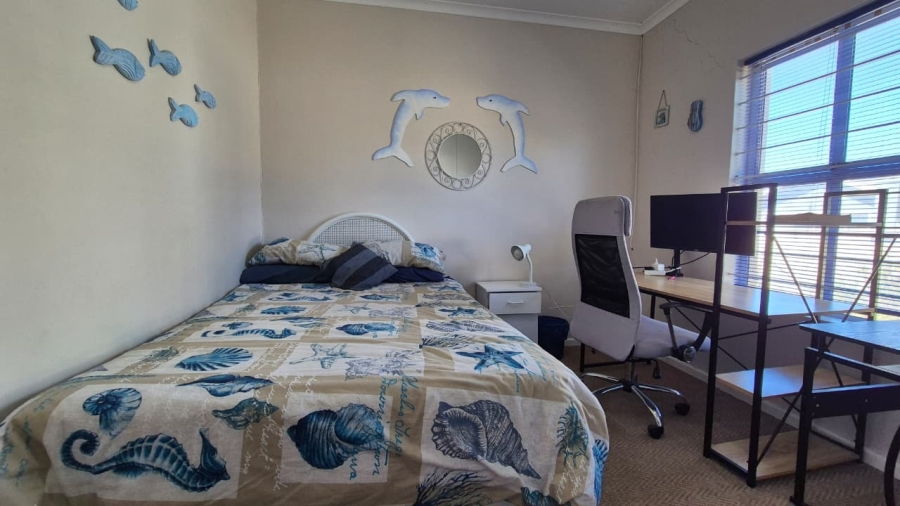 3 Bedroom Property for Sale in Country Club Western Cape